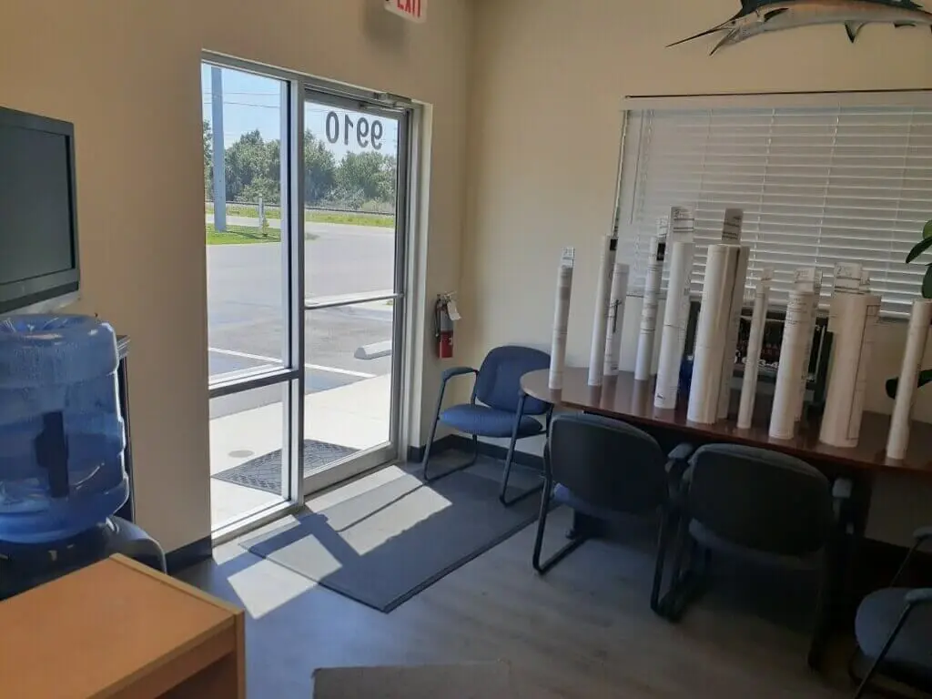 Rapid Blueprint – Brandon - Large-format printing equipment and workspace