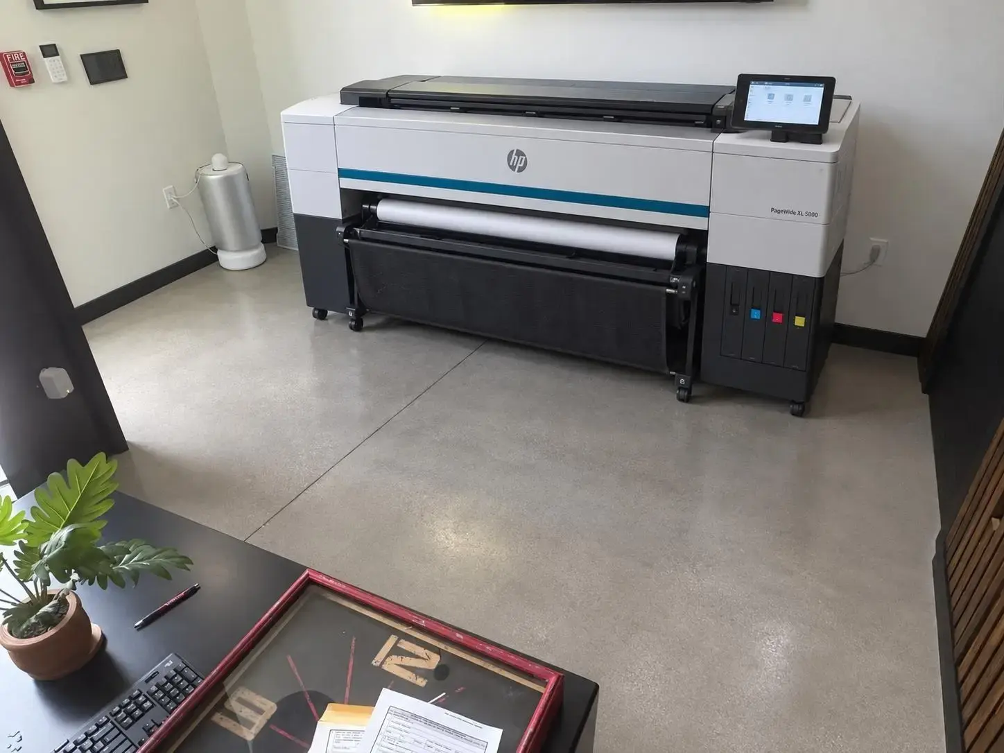 Rapid Blueprint – Sarasota - Large-format printing equipment and workspace