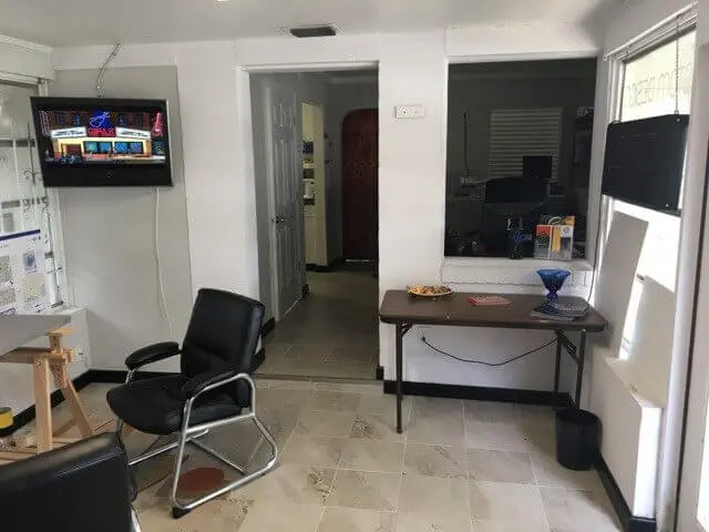 Rapid Blueprint – St. Petersburg - Customer service and pickup area